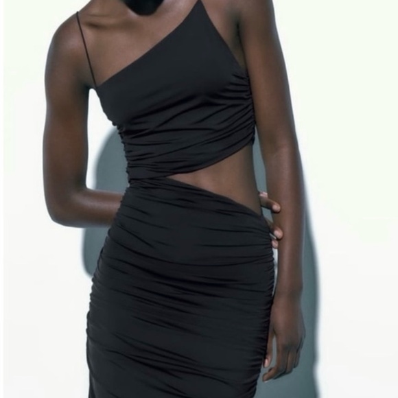 ‼️WOW‼️CUT OUT ASYMMETRICAL DRESS‼️SUPER SEXY! - Picture 2 of 10